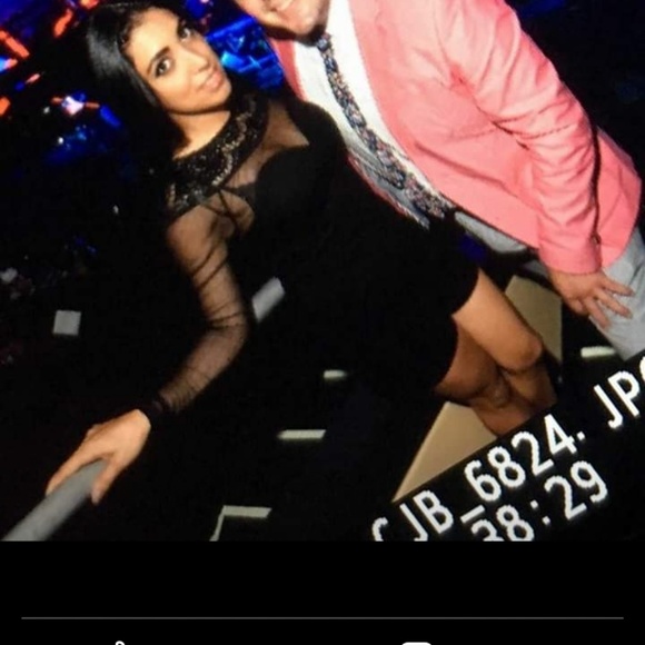 Beautiful Guess romper ๐ - Picture 1 of 3